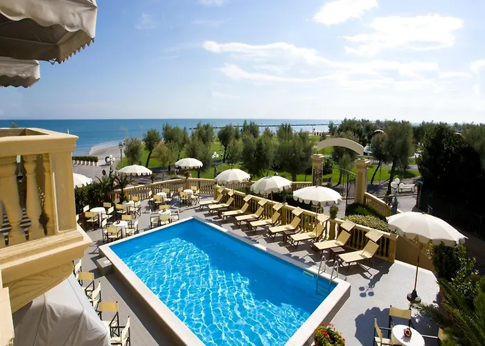 酒店 维托瑞亚酒店