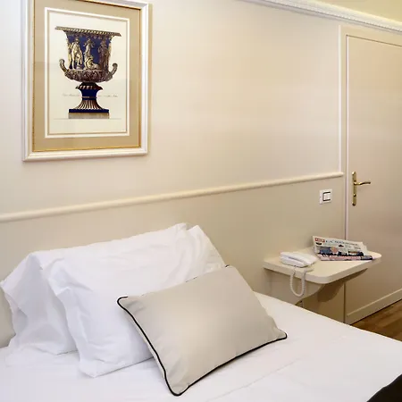Vittoria 5* Pésaro