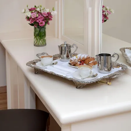 Hotel Vittoria 5*