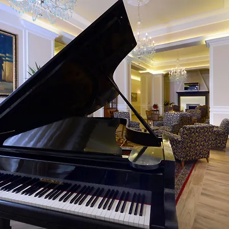 Vittoria Hotel 5*
